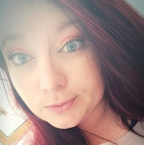 amanda_schutter